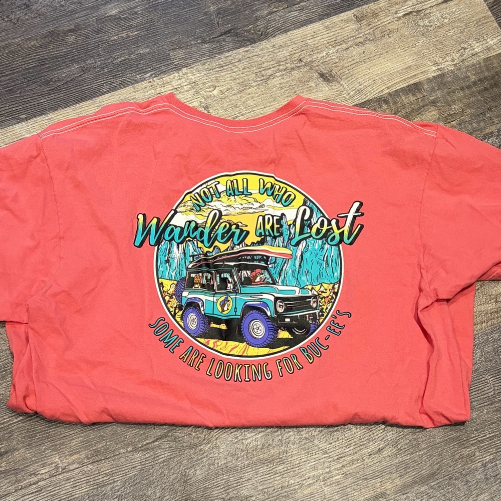 Pink Buc-ee’s Graphic T-Shirt